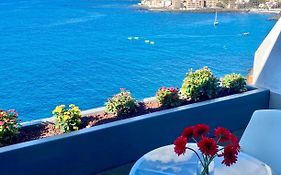 Apto 143 Wonderful Sea View Apartment With Swimming Pool
